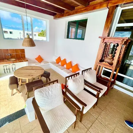 Luxury House De Teguise