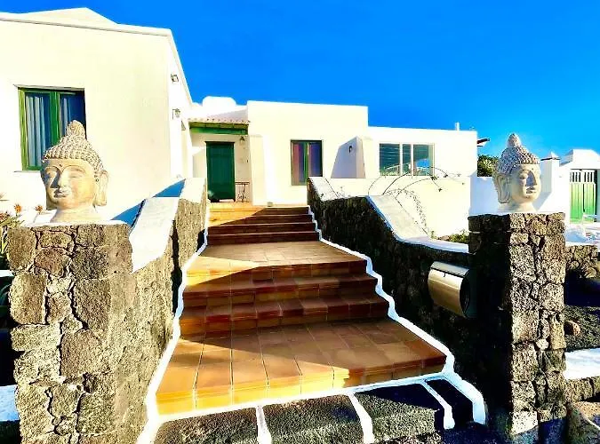 Luxury House De Villa Teguise (Lanzarote)